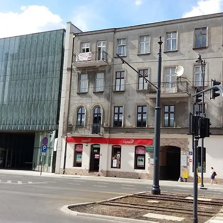 אכסניה Fresco & *