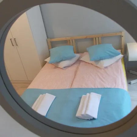 אכסניה Fresco & לודז'