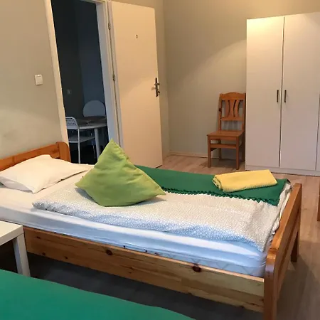 Fresco & אכסניה *